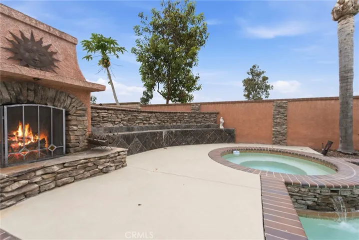 35 Lindberg, Irvine, California 92620