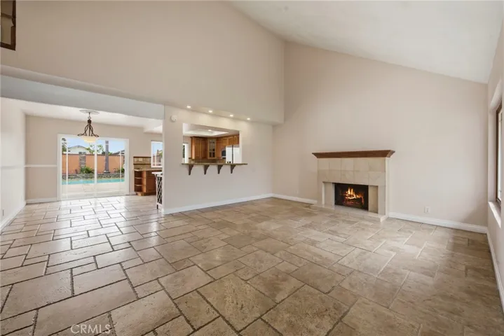 35 Lindberg, Irvine, California 92620