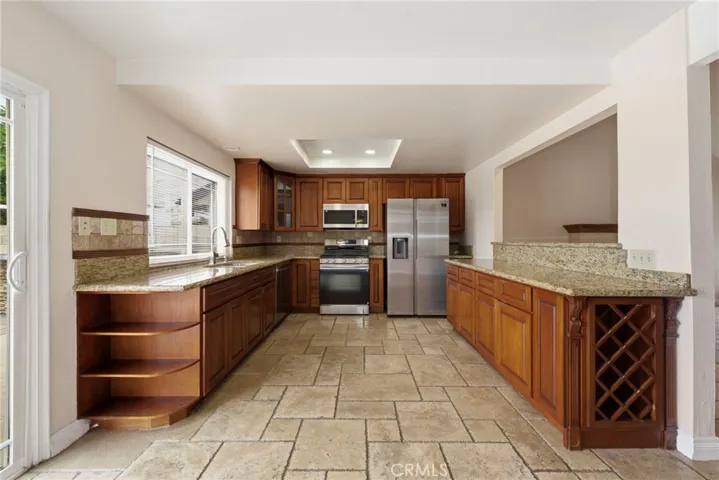 35 Lindberg, Irvine, California 92620