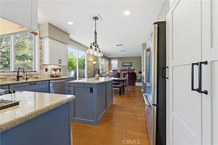 6105 W Avenue K4, Lancaster, California 93536