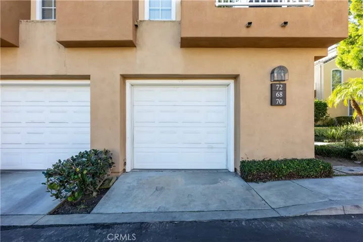 One-Car Enclosed Garage