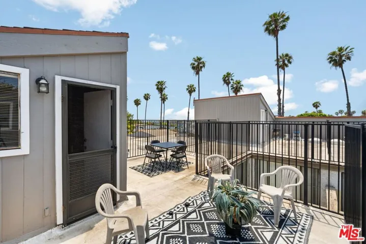 1015 21st Street B, Santa Monica, California 90403