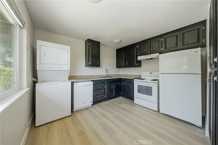 209 Wright, Lakeport, California 95453