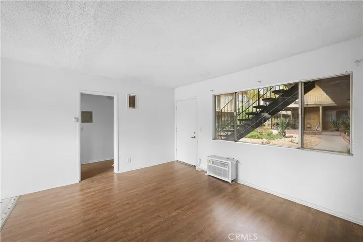 17931 Devonshire Street 1, Northridge, California 91325
