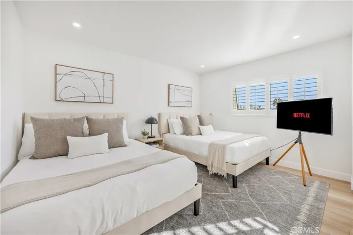 25266 Pafifica, Mission Viejo, California 92691