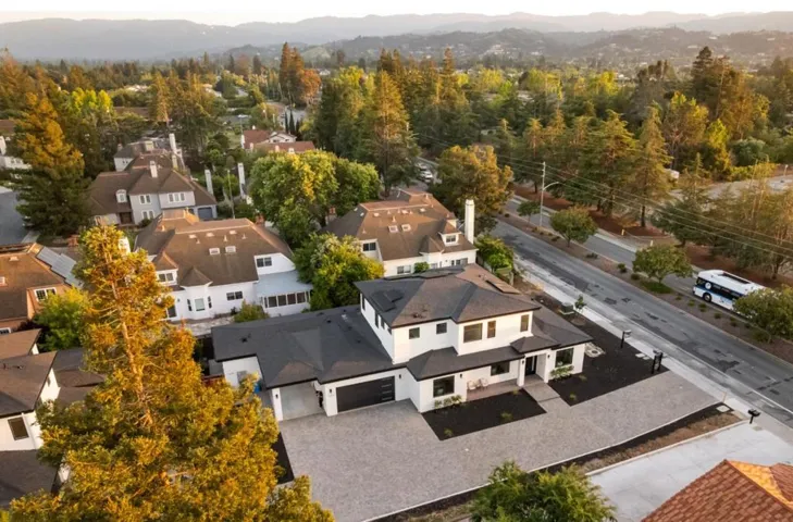 10476 S Stelling Road, Cupertino, California 95014