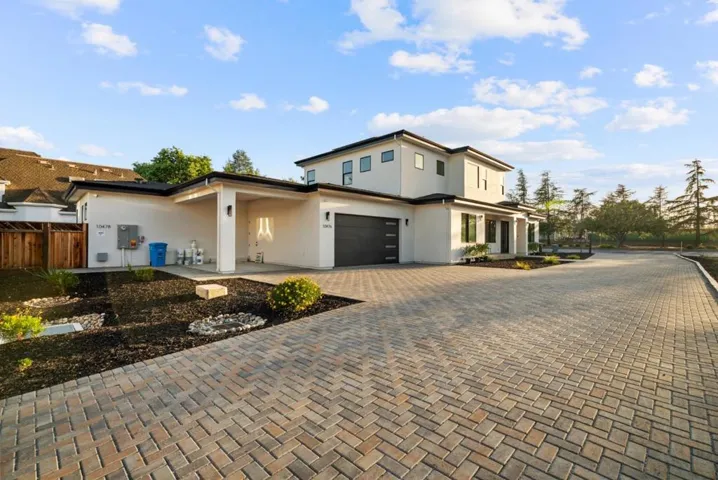 10476 S Stelling Road, Cupertino, California 95014