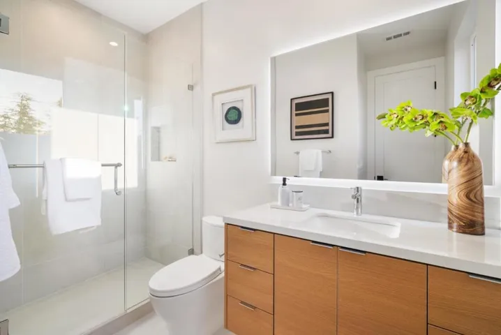 10476 S Stelling Road, Cupertino, California 95014