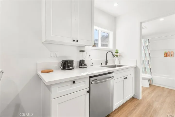 2918 Randolph, Huntington Park, California 90255 — photo 4