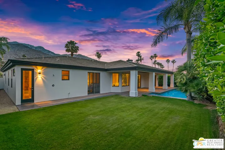 2438 S Caliente Drive, Palm Springs, California 92264