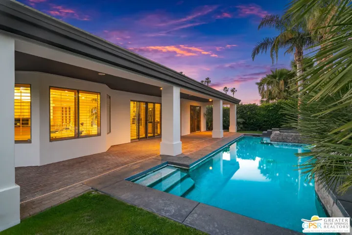 2438 S Caliente Drive, Palm Springs, California 92264
