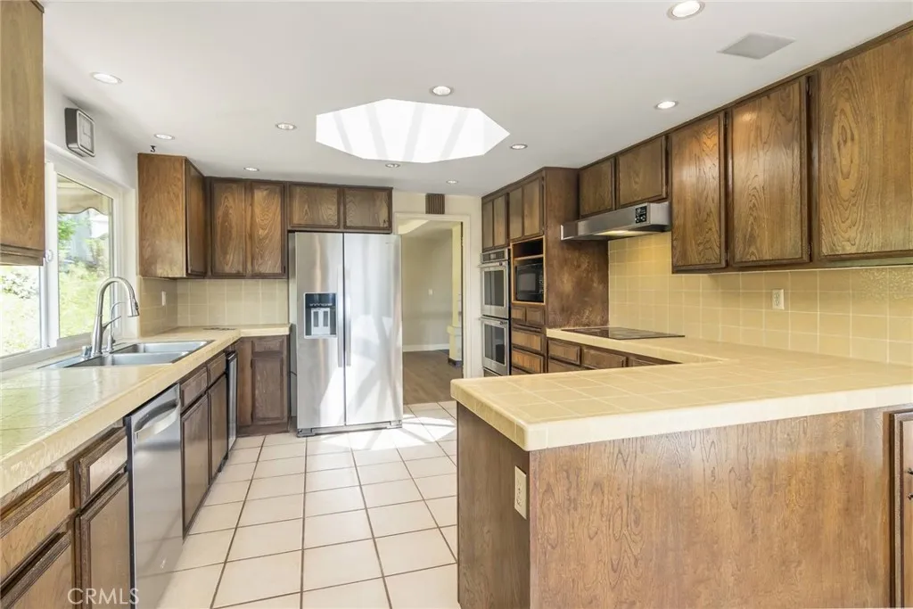 Kitchen from nook
