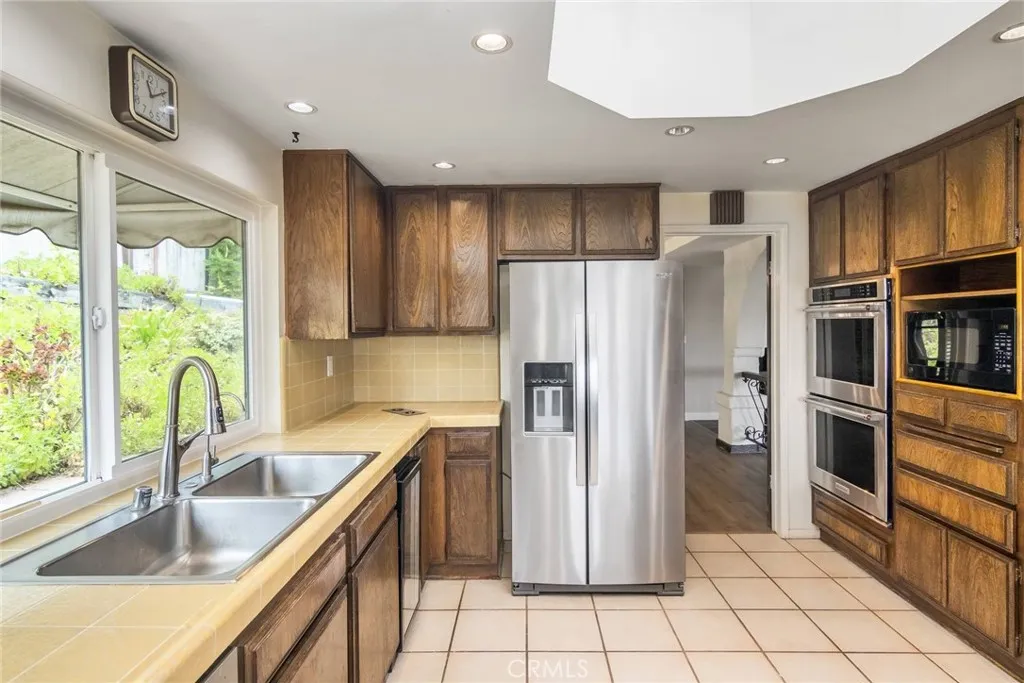 Kitchen from nook