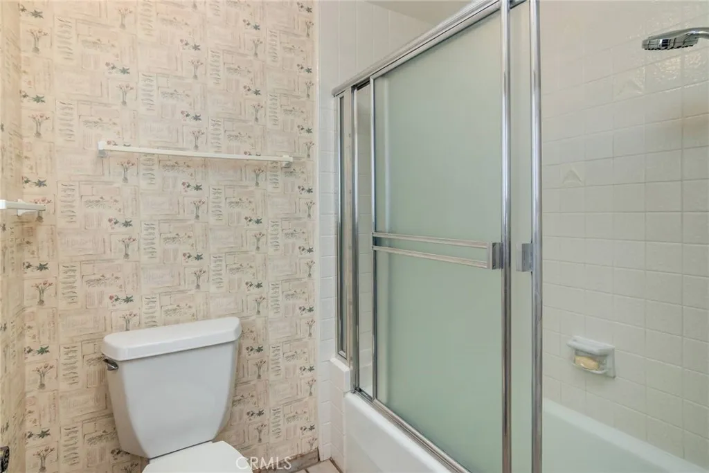 Bathroom for bedrooms 2 & 3