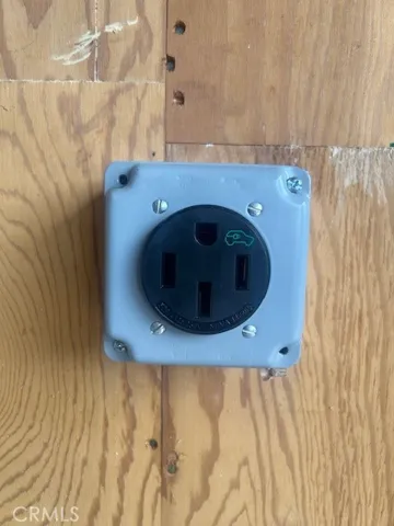 EV plug in Garage