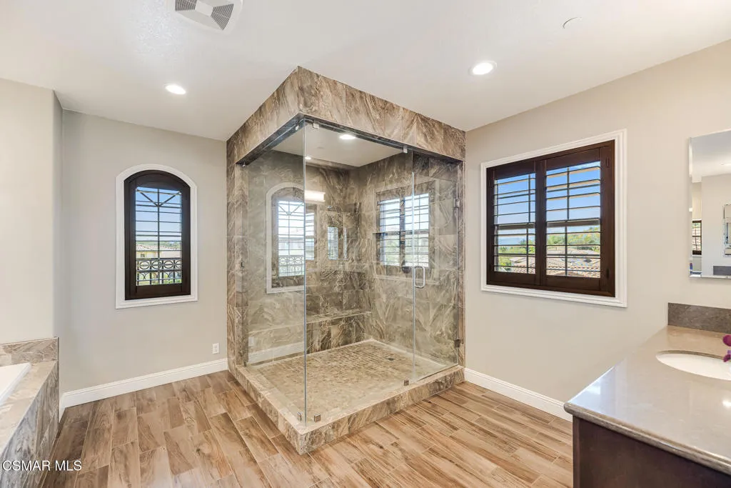 7305AugustaDr-VinceDingmanMedia-36