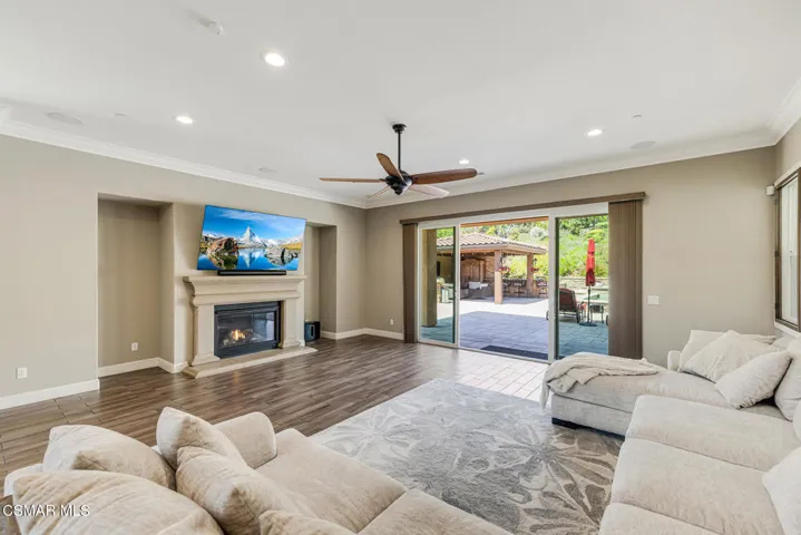 7305AugustaDr-VinceDingmanMedia-11