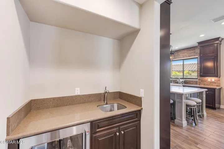 7305AugustaDr-VinceDingmanMedia-8