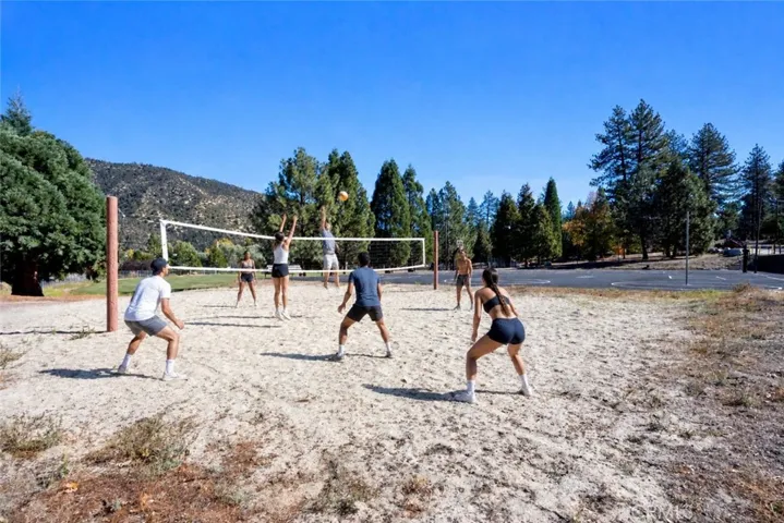 1416 Zermatt Drive, Pine Mountain Club, California 93222