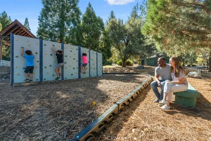 1416 Zermatt Drive, Pine Mountain Club, California 93222