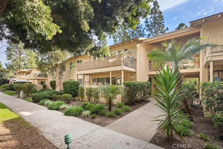 119 Via Estrada P, Laguna Woods, California 92637