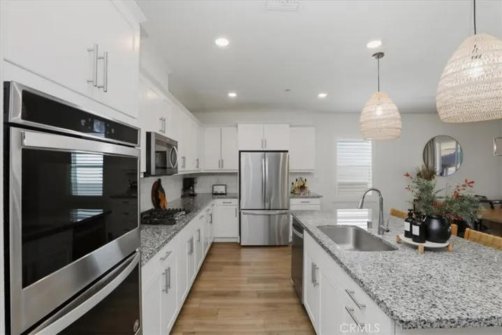7528 Haystack Loop, Riverside, California 92507