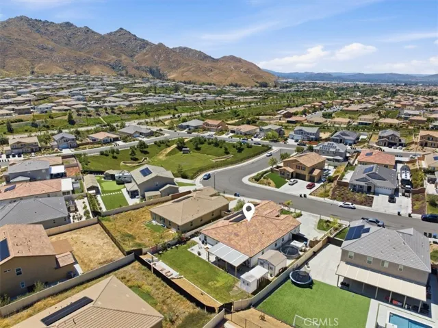 7528 Haystack Loop, Riverside, California 92507
