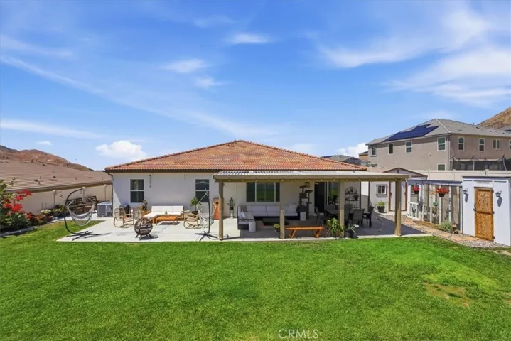 7528 Haystack Loop, Riverside, California 92507