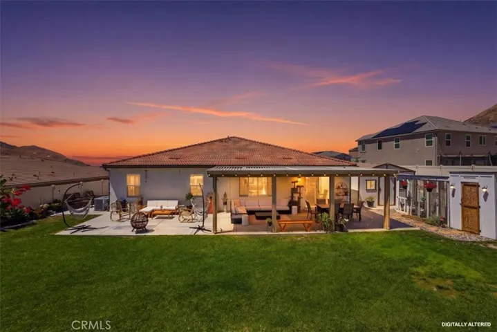 7528 Haystack Loop, Riverside, California 92507