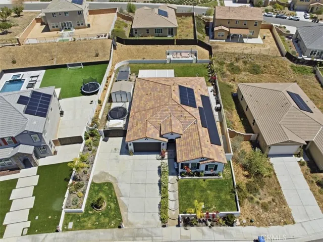 7528 Haystack Loop, Riverside, California 92507