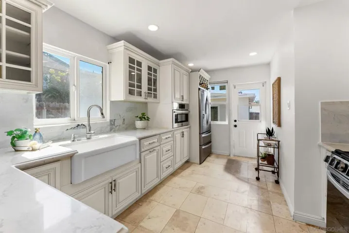 5731 Trojan Ave, San Diego, California 92115