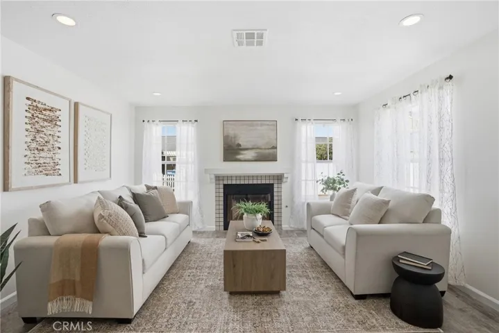 802 Del Rey, Santa Maria, California 93454