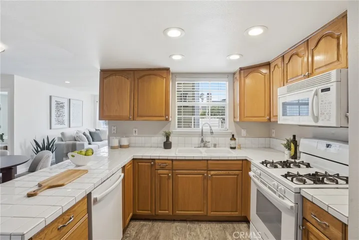 802 Del Rey, Santa Maria, California 93454