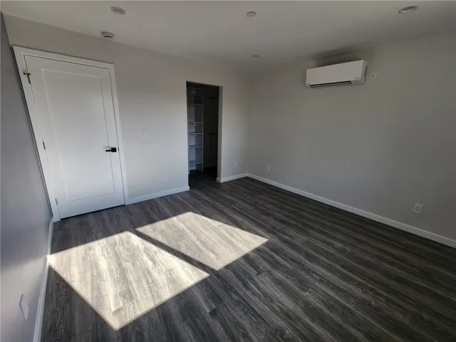 9033 Lindley Avenue, Northridge, California 91325