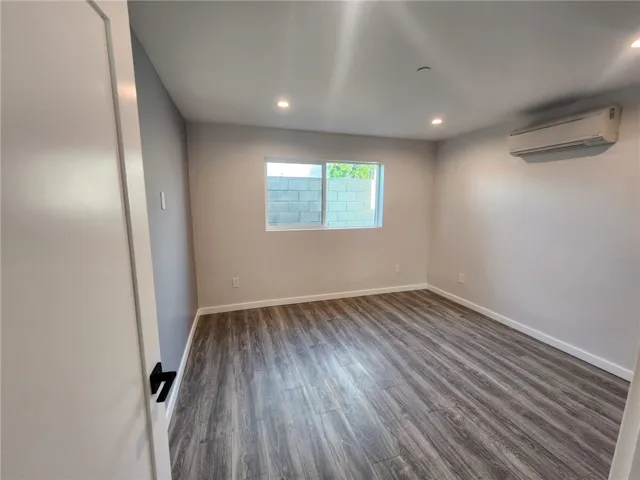 9033 Lindley Avenue, Northridge, California 91325