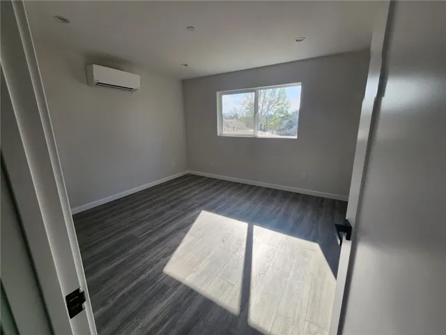 9033 Lindley Avenue, Northridge, California 91325
