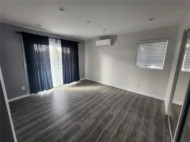 9033 Lindley Avenue, Northridge, California 91325