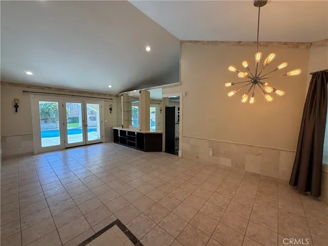 11296 Heathcliff, Riverside, California 92505