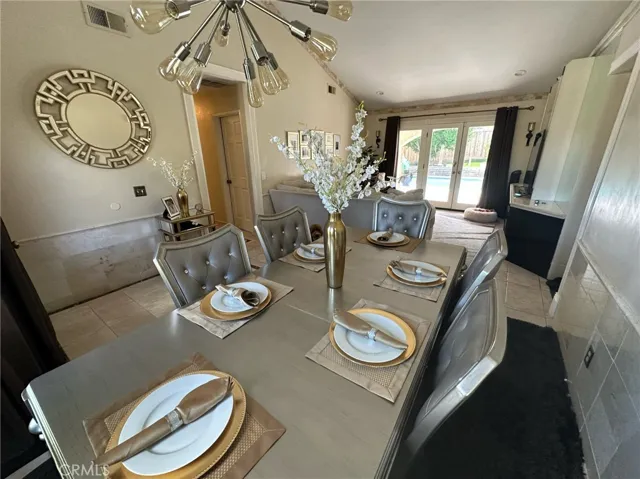 11296 Heathcliff, Riverside, California 92505