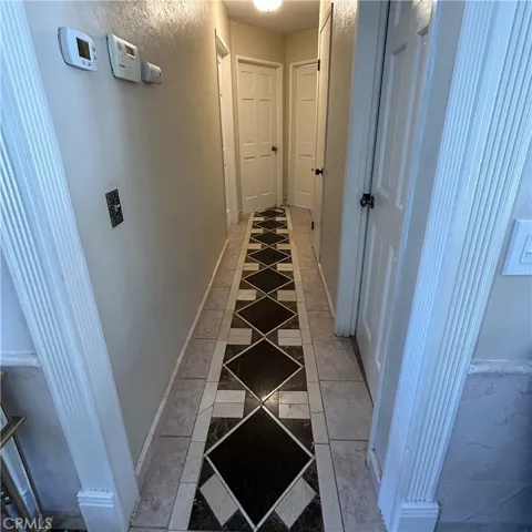 11296 Heathcliff, Riverside, California 92505