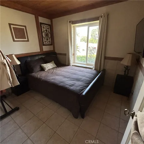 11296 Heathcliff, Riverside, California 92505