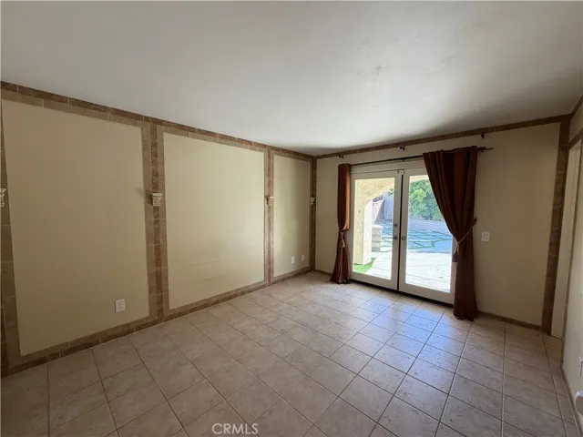 11296 Heathcliff, Riverside, California 92505