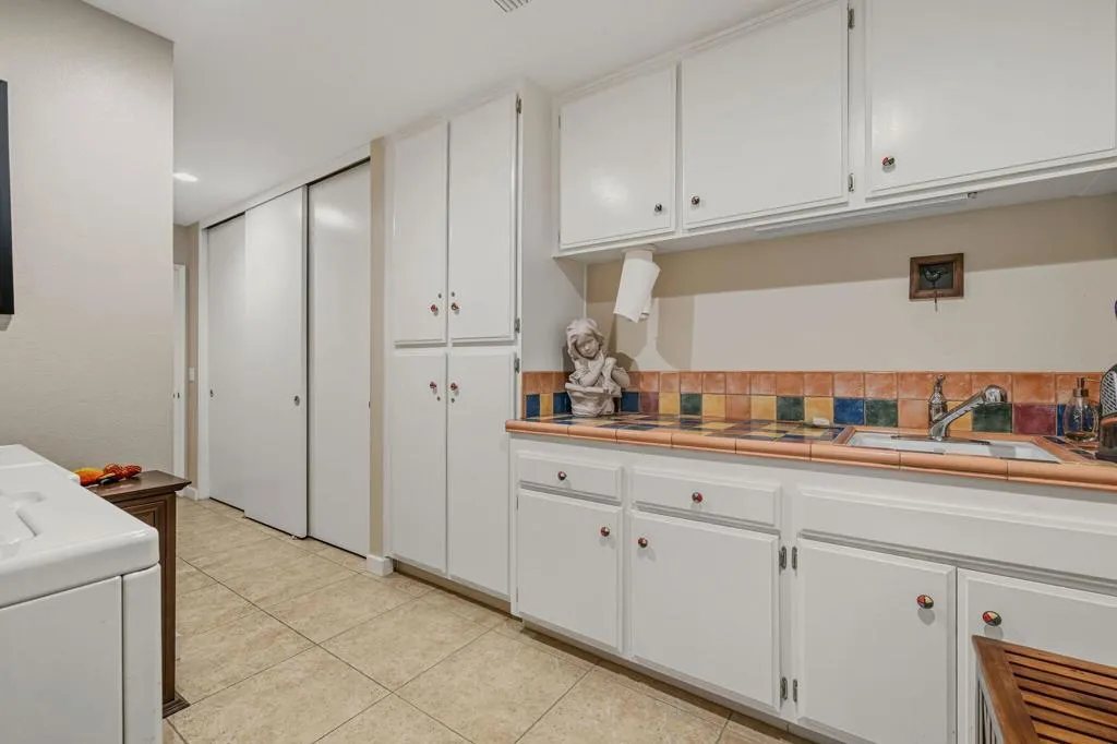 57-web-or-mls-2H8A1759