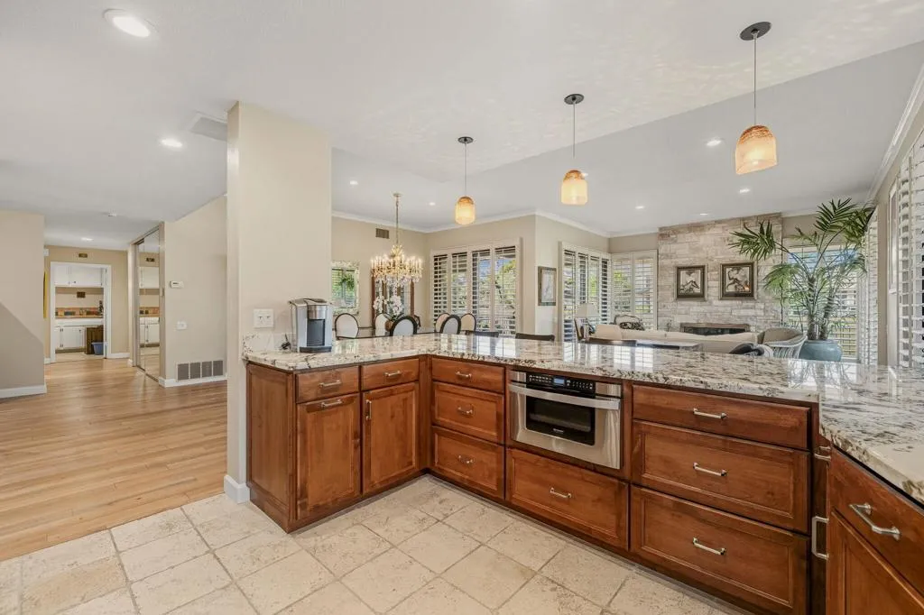 43-web-or-mls-2H8A1829