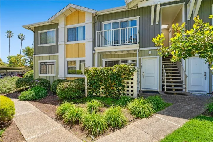 755 14th Avenue 109, Santa Cruz, California 95062