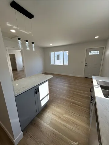 Back House Living area and breakfast bar
