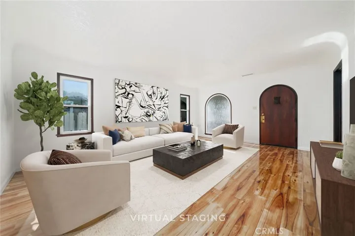 Virtually Staged
