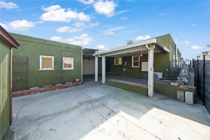 Additional backyard space to add tables and sitting areas for entertaining