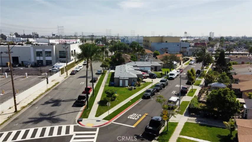 4439 E 52nd, Maywood, California 90270