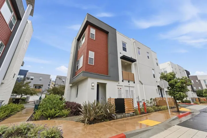 502 Starfish Lane, Foster City, California 94404